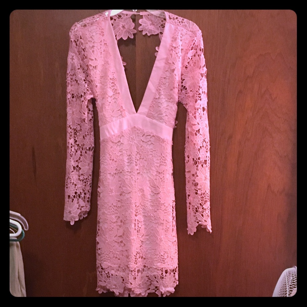 Beautiful Lace Pink Backless Dress! Size L